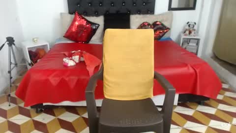 sasha maturee online show from 12.29.24