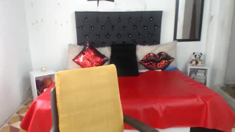 sasha maturee online show from 12.31.24