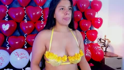 Snapshot of sasha_roldann chatting on 02.05.26 Sasha online show from 02.05.26