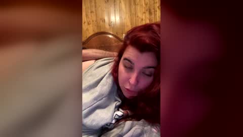 Snapshot of sashahotgolf chatting on 02.25.26 sashahotgolf online show from 02.25.26