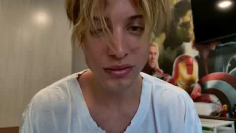 Sasha --  online show from 06.21.26
