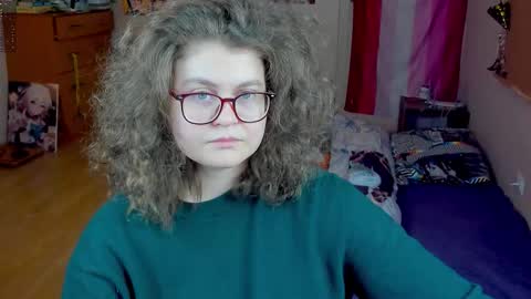 Snapshot of sashy_way chatting on 02.01.26 .Alexandra online show from 02.01.26