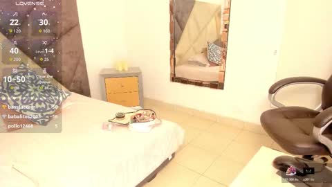 saskiagrendel online show from 11.18.25