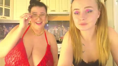 sassy_seasons online show from 03.09.25