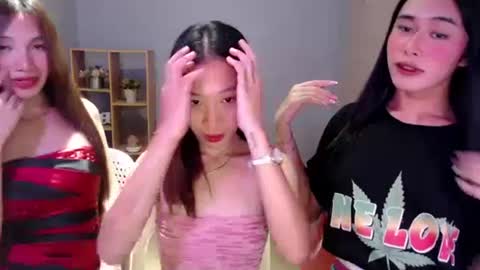 Snapshot of sassy_stella chatting on 01.28.25 sassy_stella online show from 01.28.25