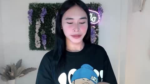 Snapshot of sassy_stella chatting on 03.10.25 sassy_stella online show from 03.10.25