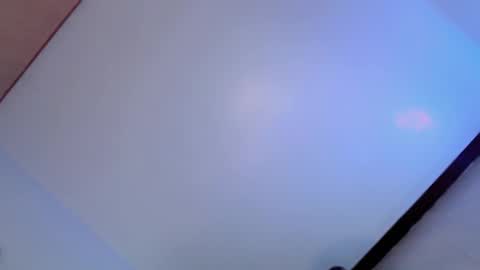 Tiffanie online show from 09.10.25