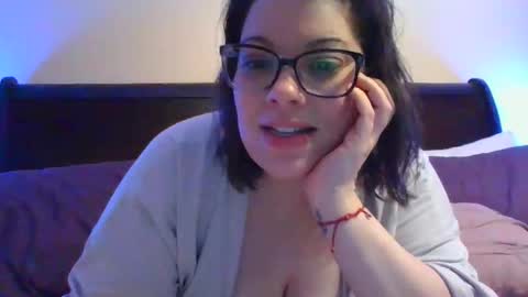sassyavarose online show from 12.23.25