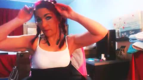 Snapshot of sassygirl426706 chatting on 11.29.25 Sasshole online show from 11.29.25