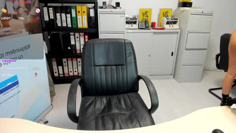 Snapshot of sassytiff chatting on 01.14.25 sassytiff online show from 01.14.25