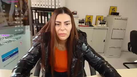 Snapshot of sassytiff chatting on 02.11.25 sassytiff online show from 02.11.25