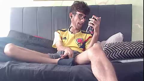 sasuke_bigcock online show from 06.20.26