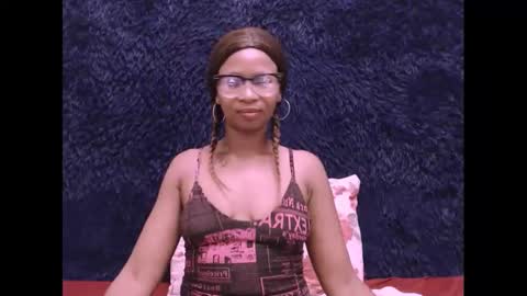 Snapshot of sasyylissaa chatting on 12.14.24 sasyylissaa online show from 12.14.24