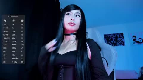 Snapshot of satanbabee_ chatting on 06.12.26 im expecting 300 thumbs up on my altar online show from 06.12.26
