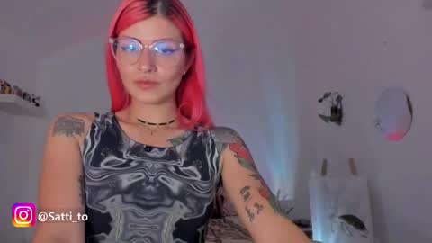 Snapshot of satomimori chatting on 02.12.25 im Jessi Independet Model online show from 02.12.25