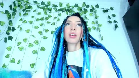 Saturnooo online show from 12.28.24