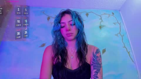 Saturnooo online show from 11.05.25