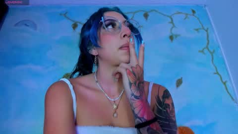 Saturnooo online show from 03.04.26