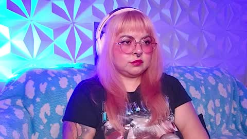 Gina George online show from 03.28.26