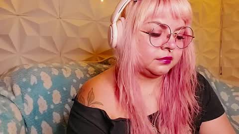 Gina George online show from 06.06.26