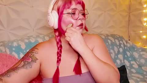 Snapshot of satyn_doll chatting on 06.23.26 Gina George online show from 06.23.26