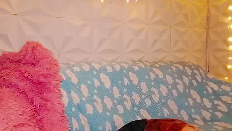 Snapshot of satyn_doll chatting on 06.25.26 Gina George online show from 06.25.26