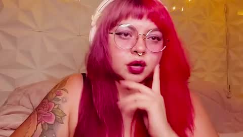 Snapshot of satyn_doll chatting on 07.17.26 Gina George online show from 07.17.26