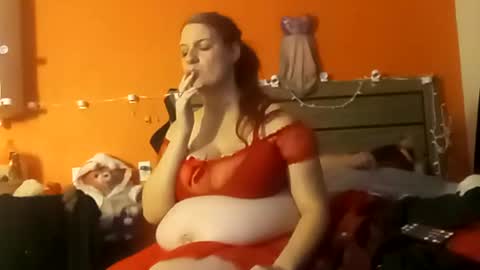 SnowBunny online show from 11.23.25