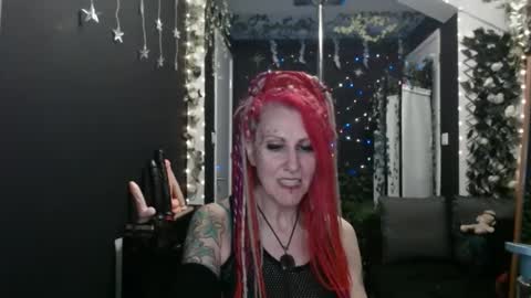 SaucySky online show from 02.16.25