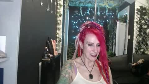 SaucySky online show from 11.07.25