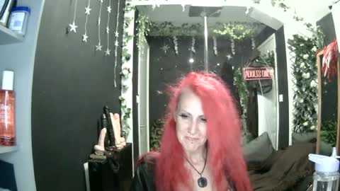 Snapshot of saucysky chatting on 07.20.26 SaucySky online show from 07.20.26