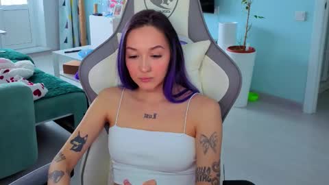 Ariel online show from 03.15.26