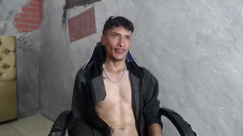 SavageLover  online show from 12.16.25