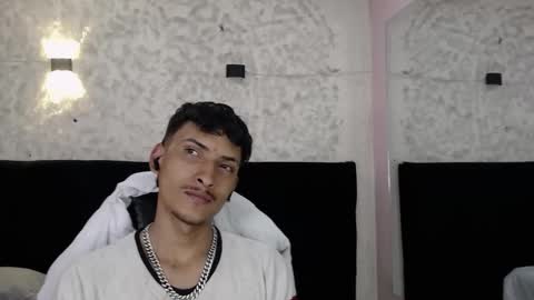 SavageLover  online show from 01.15.26