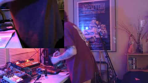 Snapshot of savagewaves chatting on 03.14.26 savagewaves online show from 03.14.26