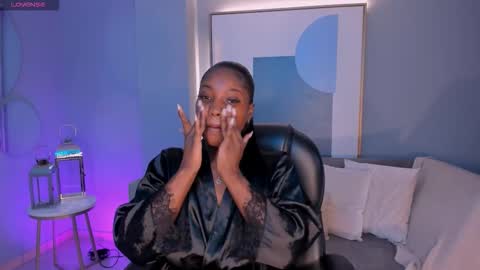 S a v a n n a h  online show from 12.04.25