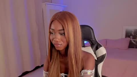 Savannahwildee online show from 12.03.24