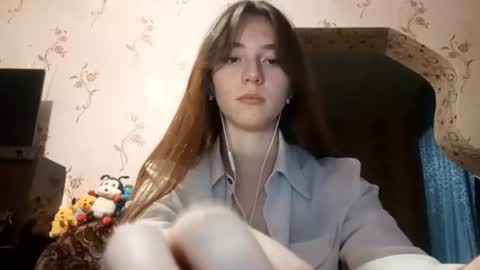 Sophie online show from 09.27.25