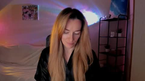 save the qween online show from 11.17.25