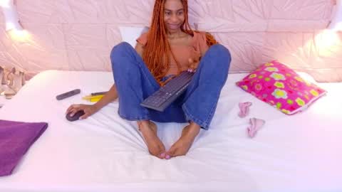 savory_pussy18 online show from 10.24.25