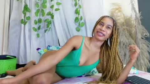 savory_pussy18 online show from 05.20.26