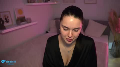 Naomi online show from 02.20.25