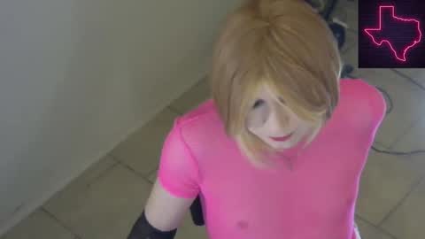 Cait or Caitlin online show from 03.05.25