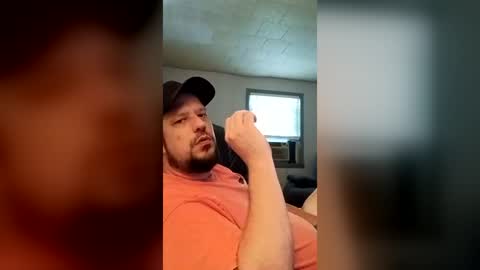 Snapshot of sb198 chatting on 07.19.26 sb198 online show from 07.19.26