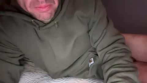 Snapshot of sbsdbfs chatting on 12.02.25 sbsdbfs online show from 12.02.25