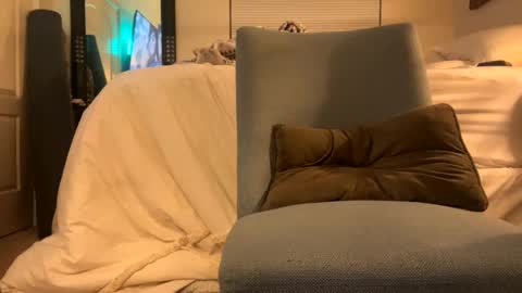 Stripper in Training online show from 02.06.25