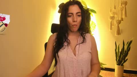 Snapshot of scalertt__steel_ chatting on 02.13.25 Venus online show from 02.13.25