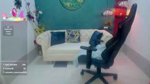 Marie  online show from 12.05.25