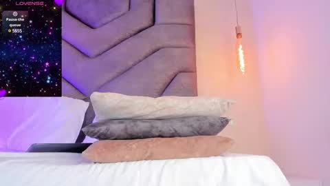 Snapshot of scarleett_johansson chatting on 03.06.25 Scarlett online show from 03.06.25