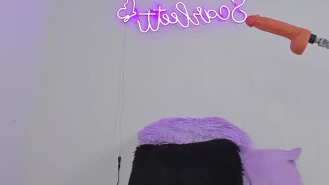 Snapshot of scarleett_jones chatting on 03.06.25 scarleett jones online show from 03.06.25